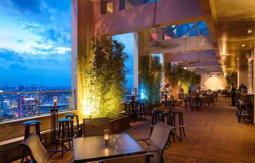 Ngắm Sài Gòn và Chill tại 5 quán Rooftop Beer "xịn xò"